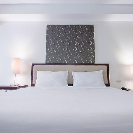 Romance Hotel Bangna Bangkok Luaran gambar