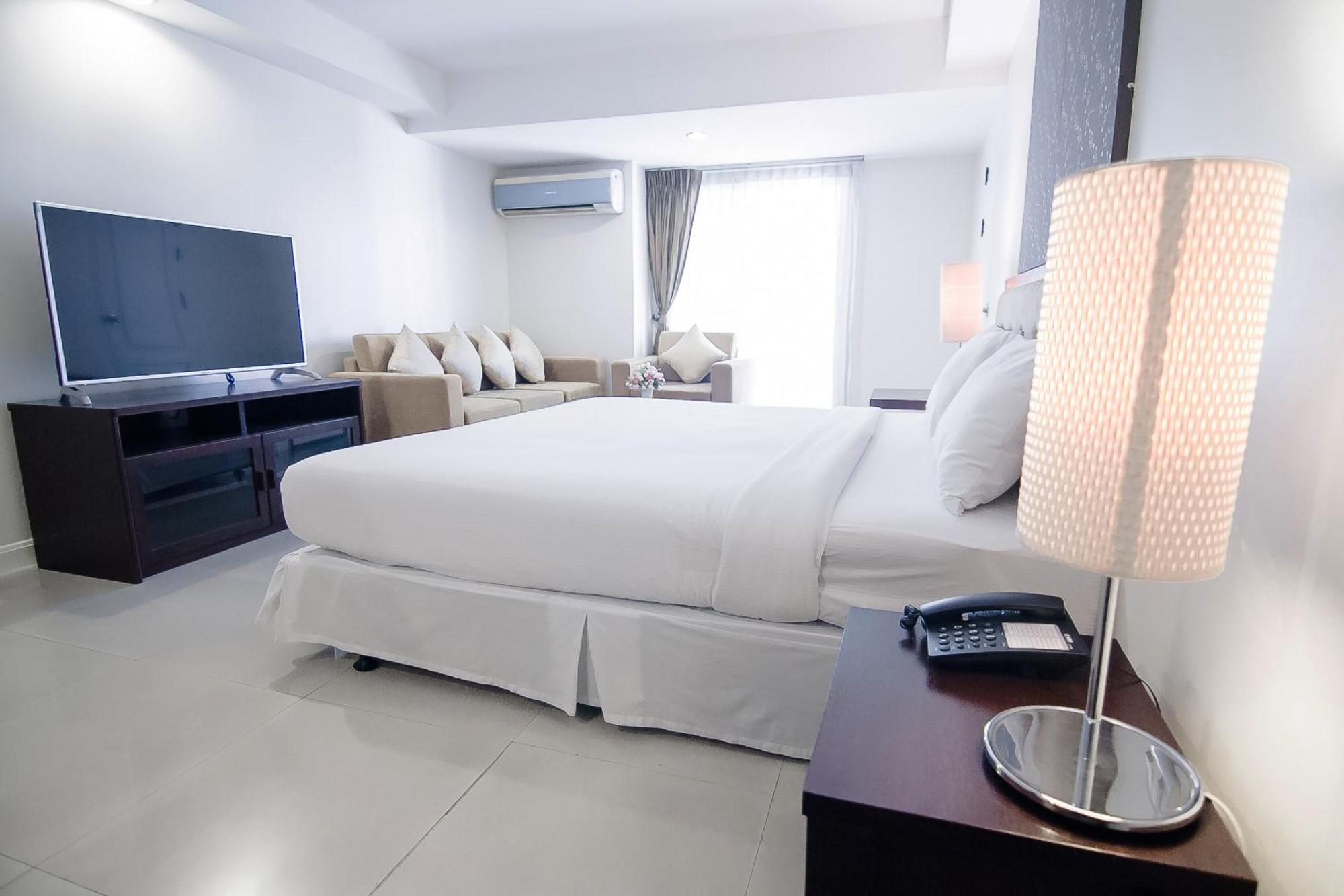 Romance Hotel Bangna Bangkok Luaran gambar