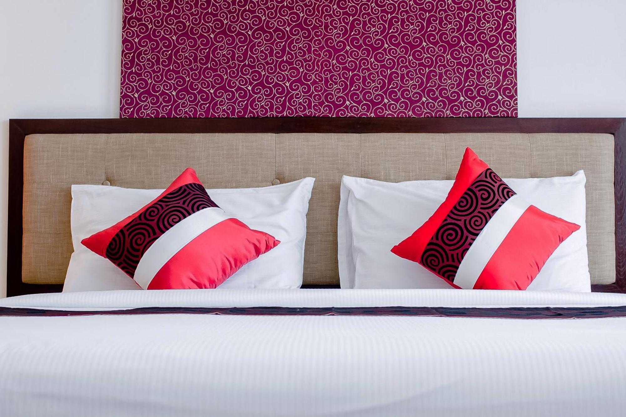 Romance Hotel Bangna Bangkok Luaran gambar