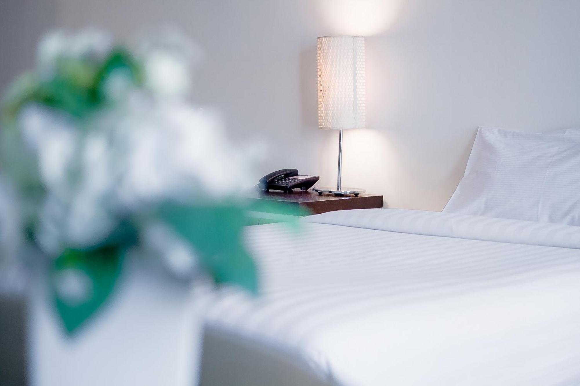 Romance Hotel Bangna Bangkok Luaran gambar