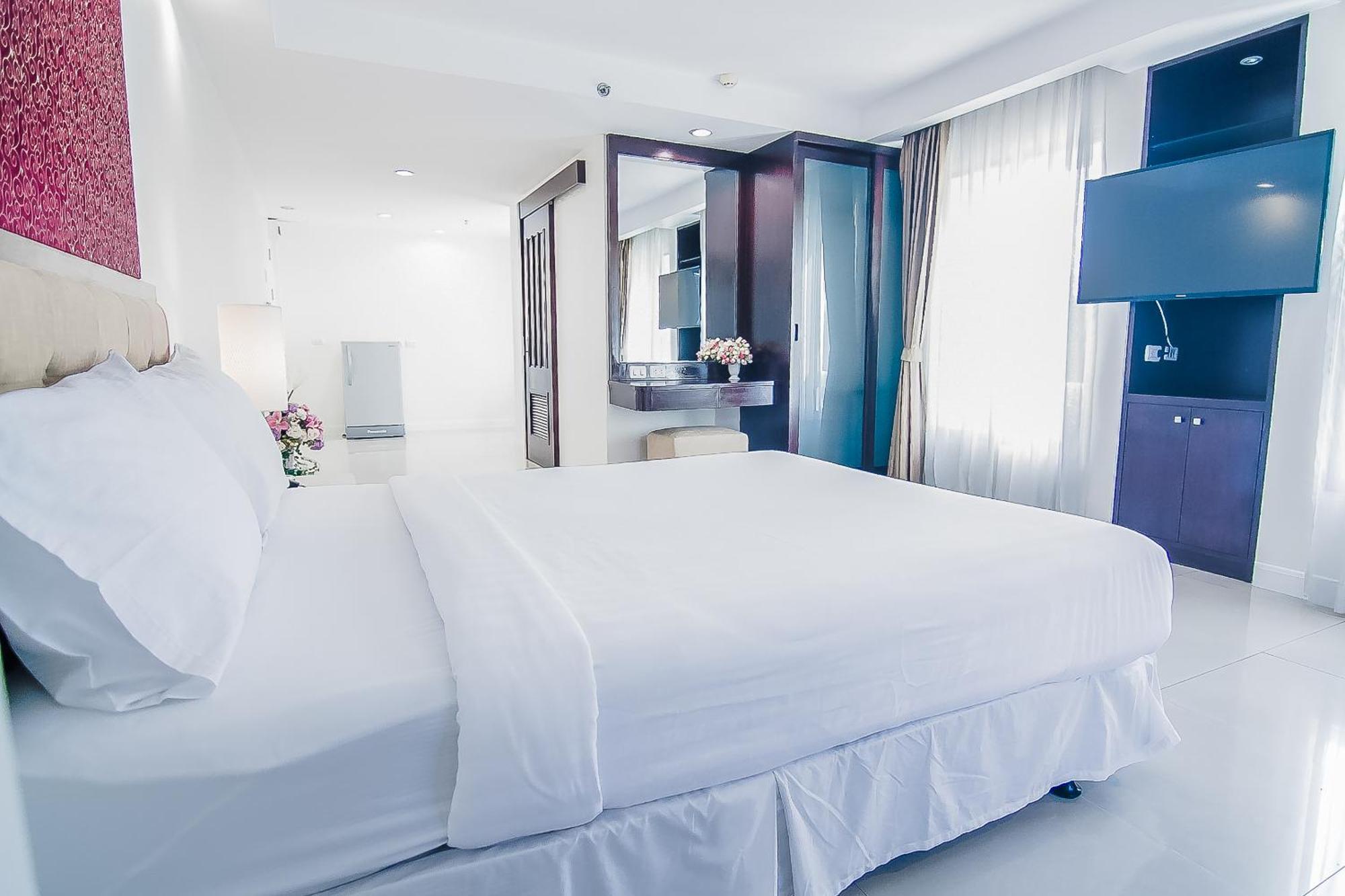 Romance Hotel Bangna Bangkok Luaran gambar