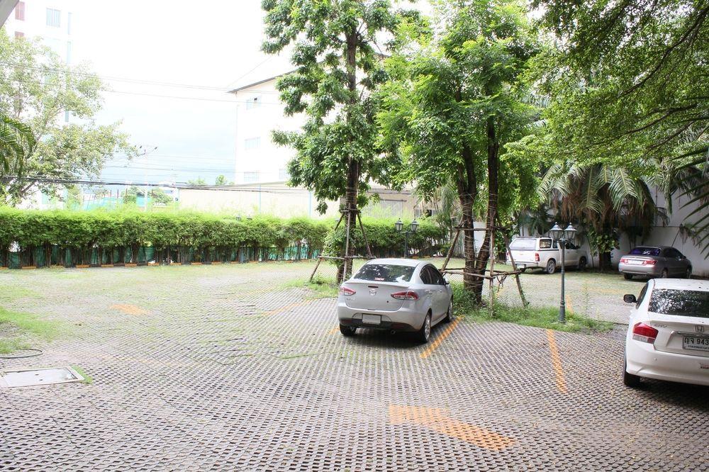 Romance Hotel Bangna Bangkok Luaran gambar