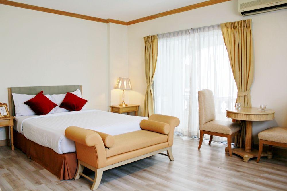 Romance Hotel Bangna Bangkok Luaran gambar