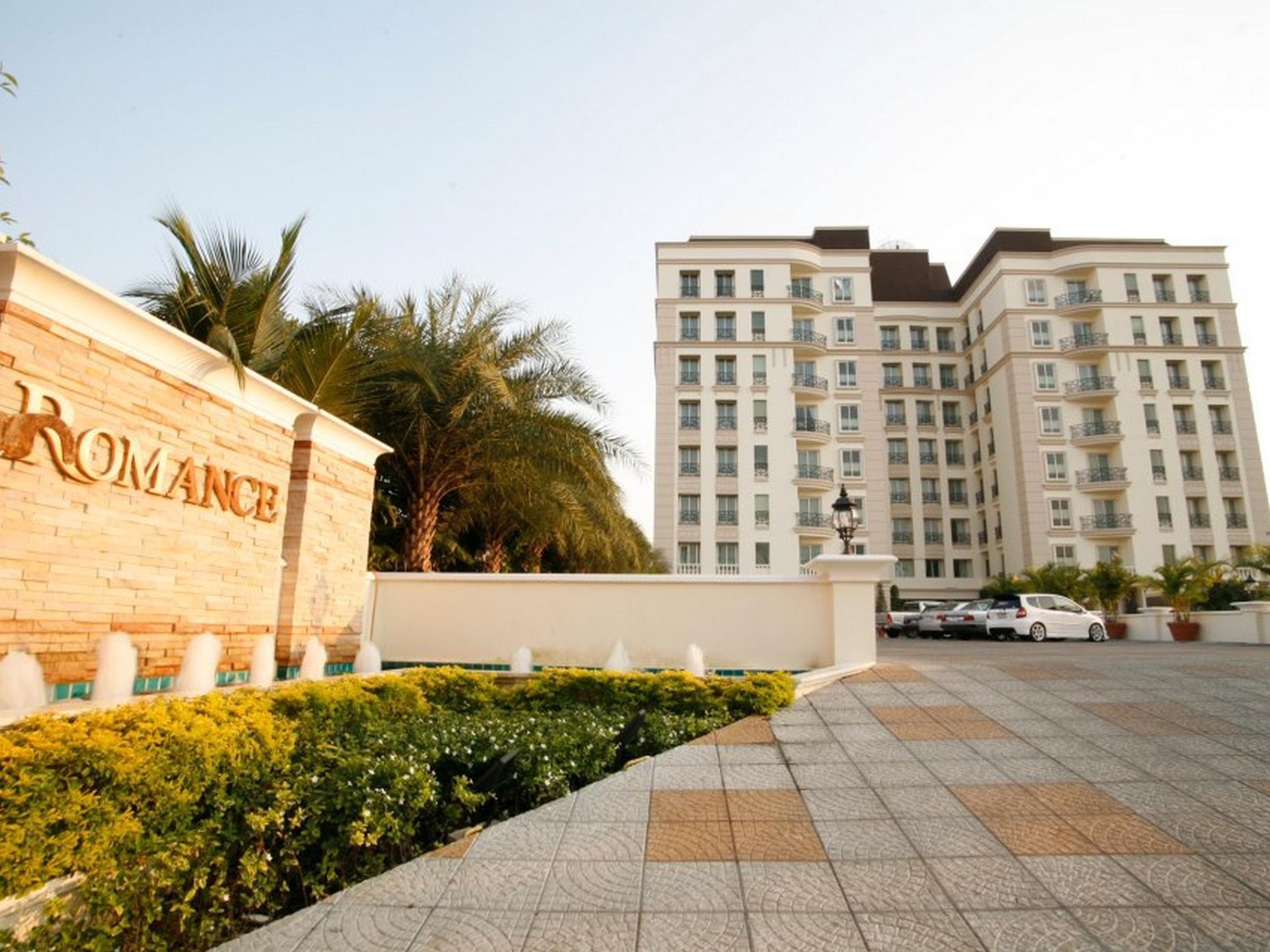 Romance Hotel Bangna Bangkok Luaran gambar