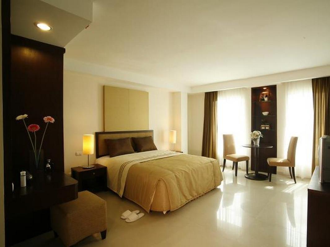 Romance Hotel Bangna Bangkok Luaran gambar